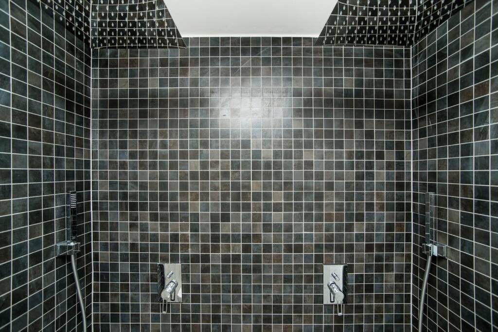 Old Town 1 Bedroom Oasis With Ac And Double Shower براغ المظهر الخارجي الصورة